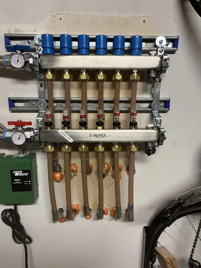 Plumber performing Leak Detection at a residential property in Floris